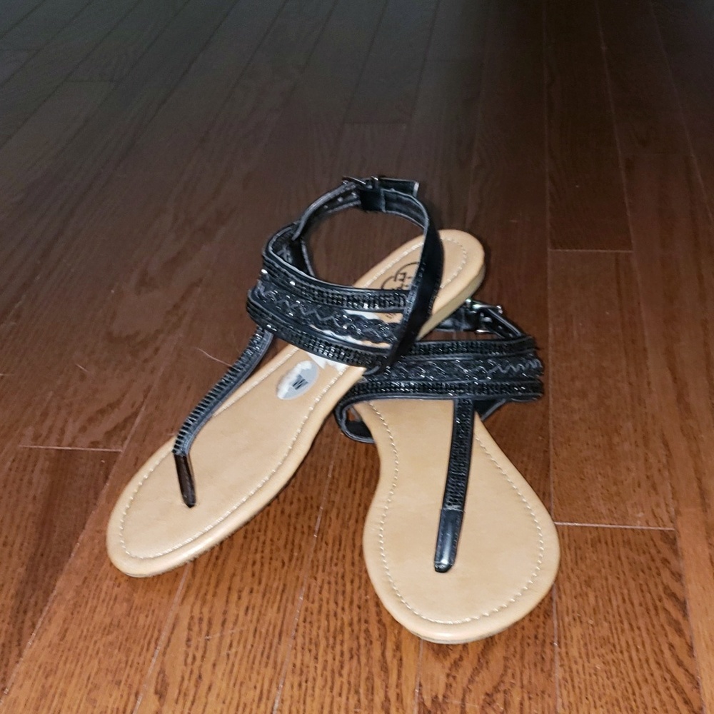 Black bling sandles size 7